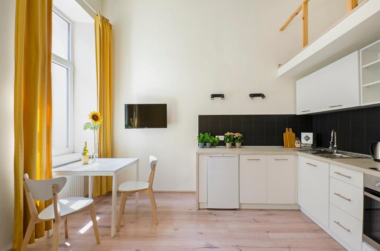 Apartament Cozy On Sierpnia Street Łódź