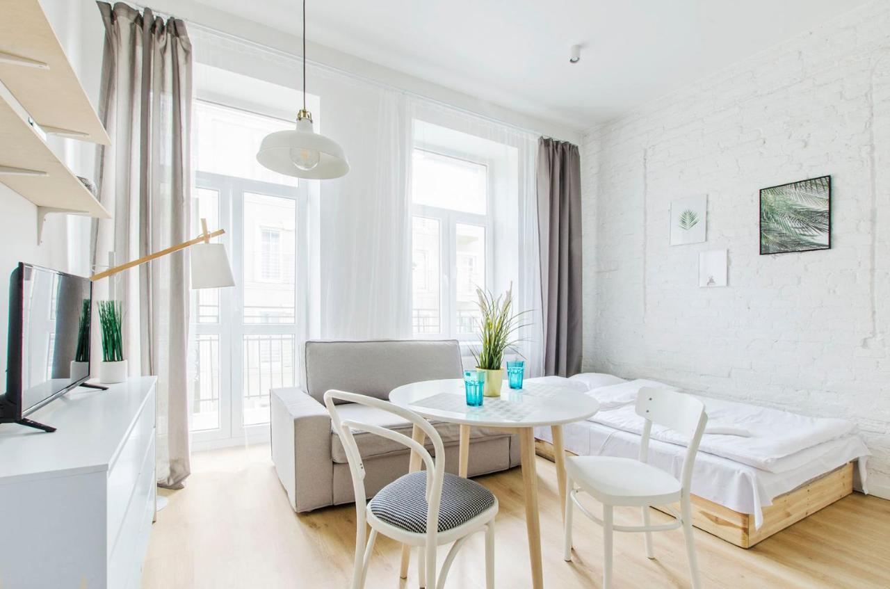 Apartament Cozy On Sierpnia Street