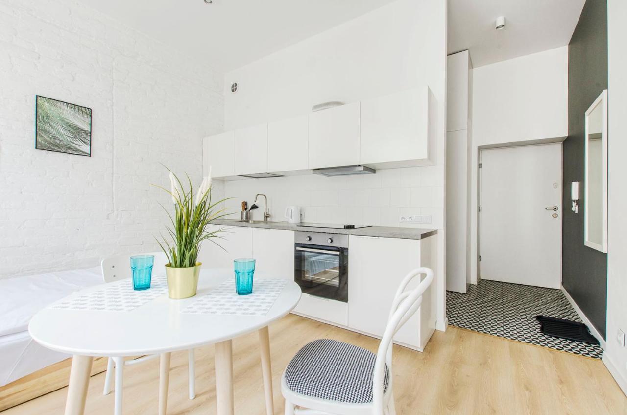 Apartament Cozy On Sierpnia Street