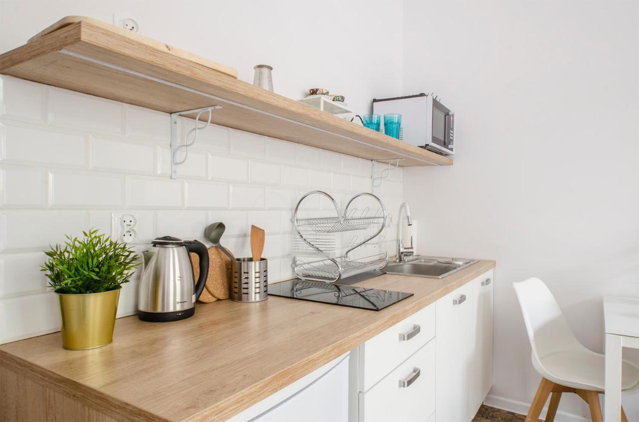 Cozy On Sierpnia Street Apartament *