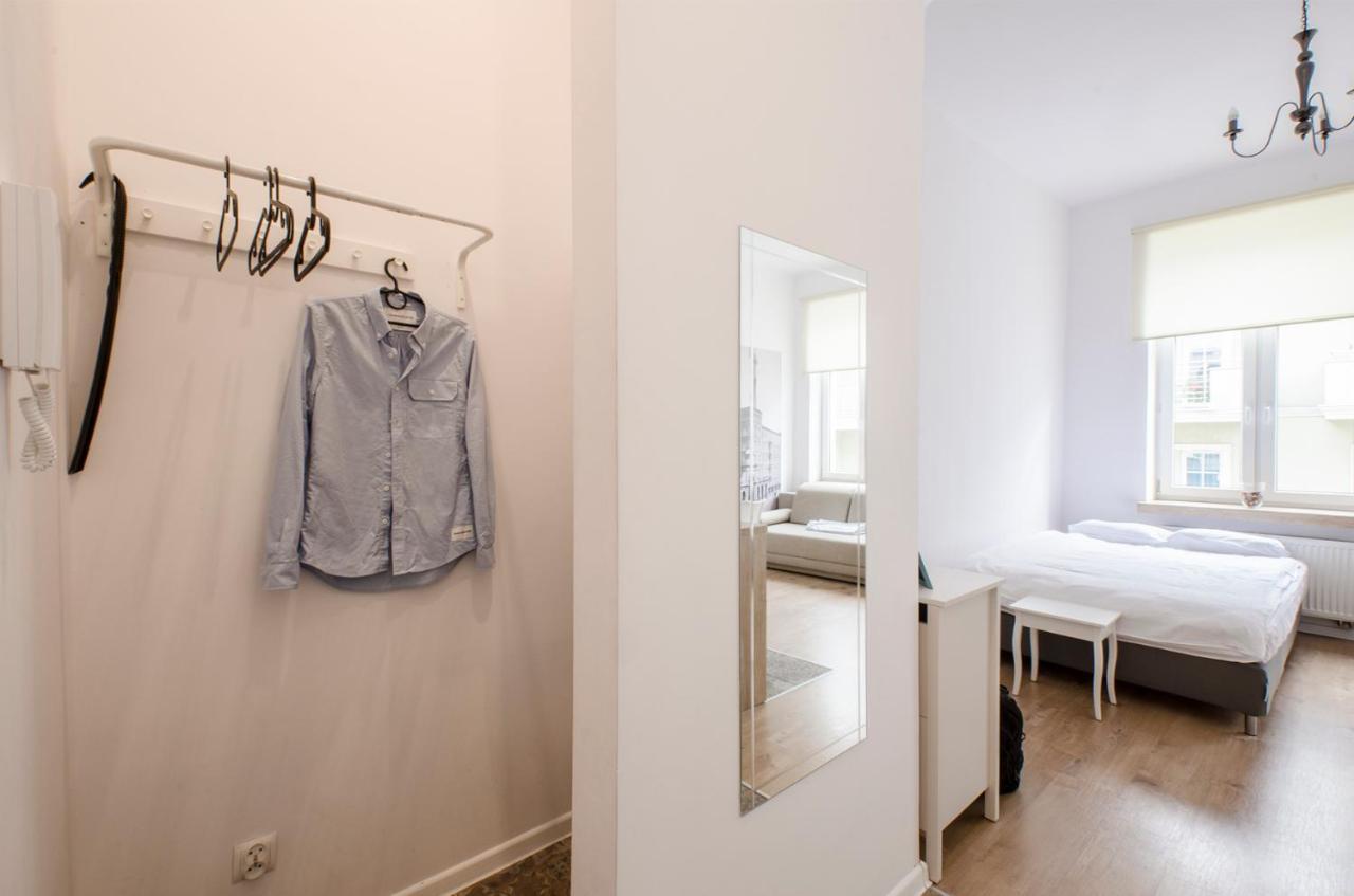 Cozy On Sierpnia Street Apartament