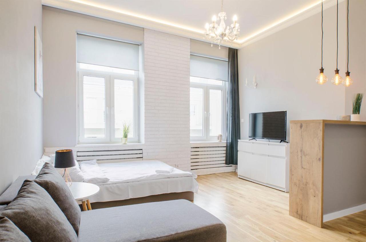 Apartament Cozy On Sierpnia Street